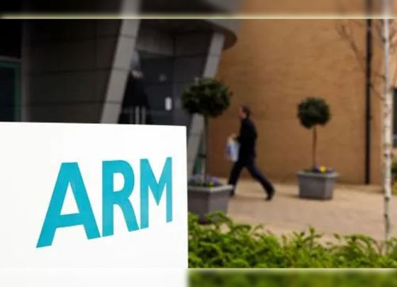 Arm's CEO Set for £30M Bonus as Company Eyes £50B Valuation in Nasdaq Debut
